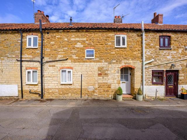 House for sale in Barholm, Lincolnshire