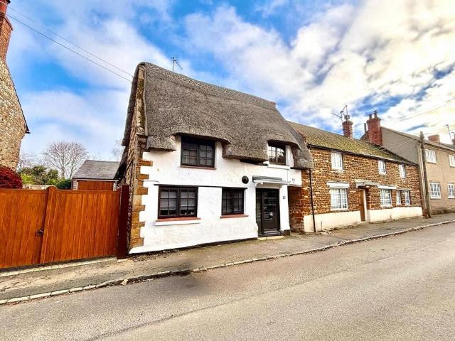 House for sale in Little Houghton, Northamptonshire