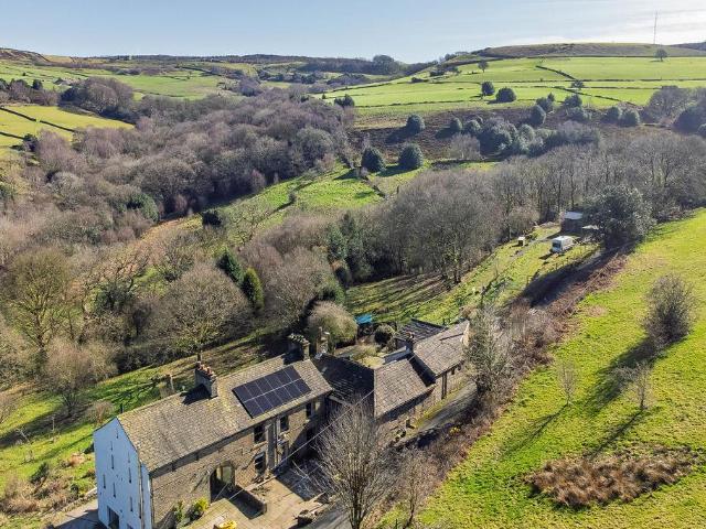 House for sale in Outlane, West Yorkshire