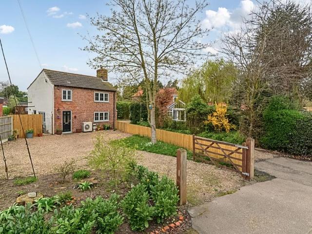 House for sale in Ingleby, Lincolnshire