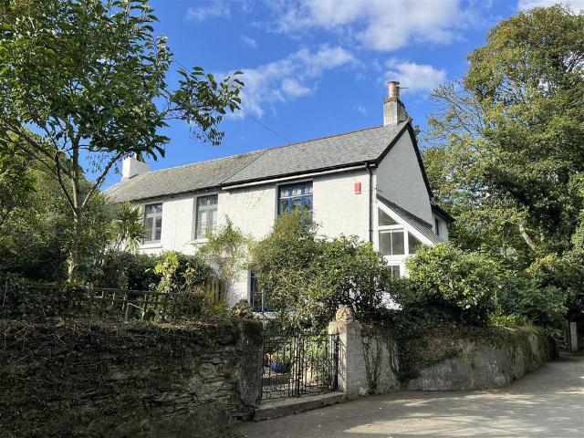 House for sale in Lerryn, Cornwall