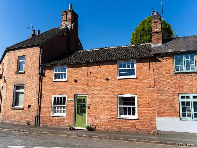 House for sale in Elmfield, Leicestershire