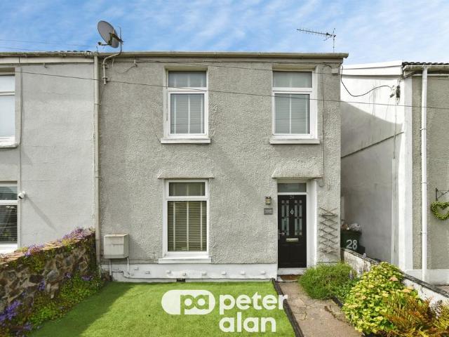 House for sale in Hirwaun