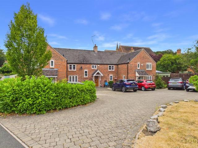 House for sale in Beamhurst, Staffordshire