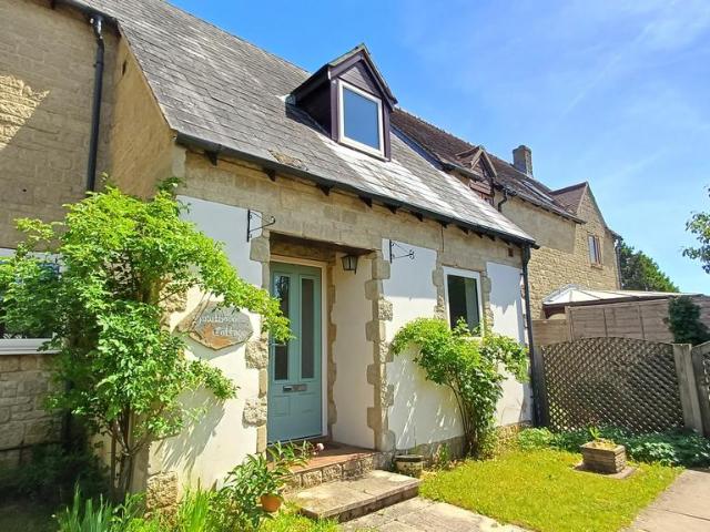 House for sale in Black Bourton, Oxfordshire