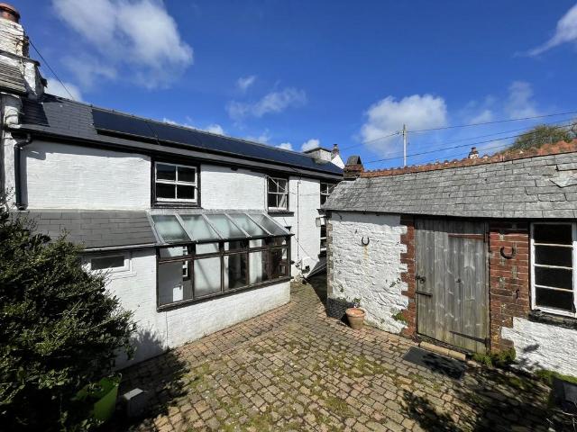 House for sale in Tredinnick, Cornwall