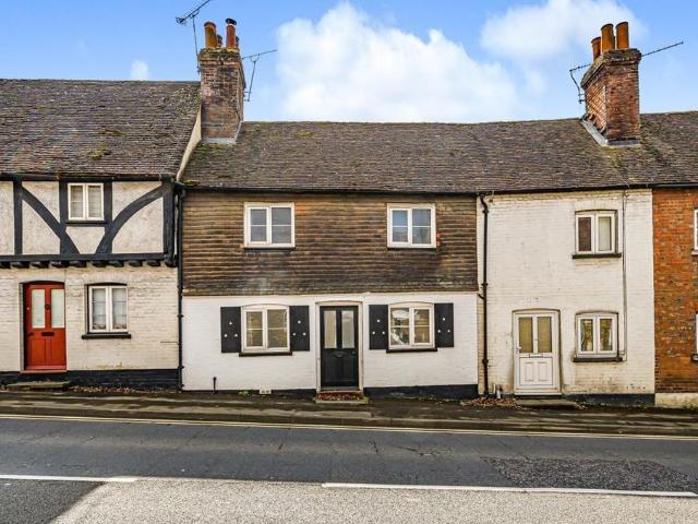 House for sale in The Butts, Kent