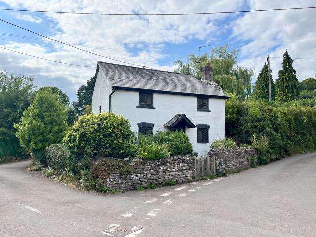 House for sale in Grosmont, Llangattock Lingoed