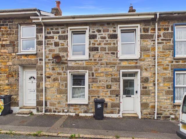 House for sale in Roseworthy, Cornwall