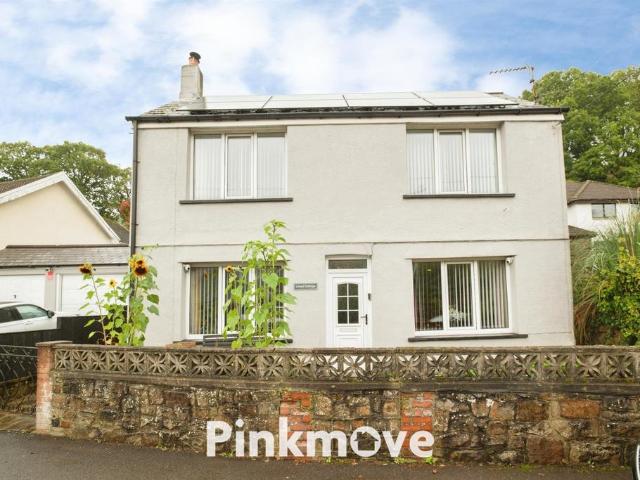 House for sale in Victoria Village, Abersychan