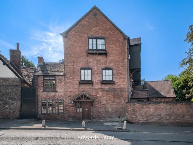 House for sale in Over Whitacre CP, Gun Hill