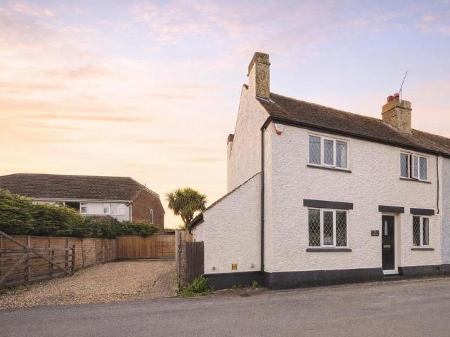 House for sale in Hoath, The Bridge