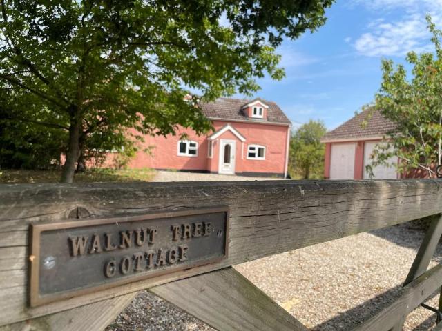 House for sale in Bedingfield, Suffolk