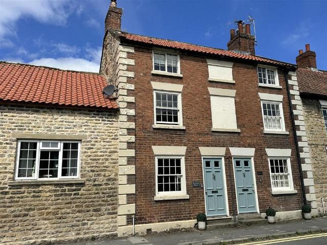 House for sale in Thornton-le-dale, North Yorkshire