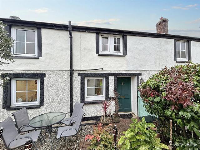 House for sale in Probus, Cornwall