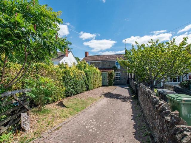 House for sale in Cadbury Heath, South Gloucestershire