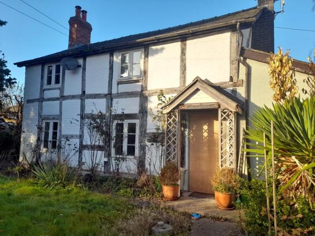 House for sale in Guilsfield, Wales