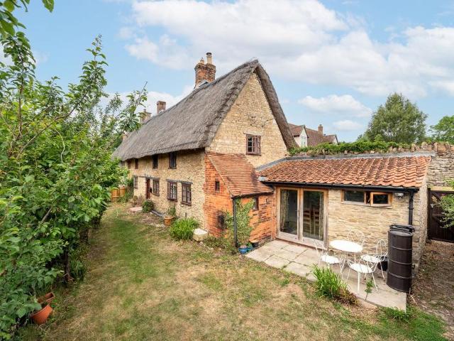 House for sale in Bedford