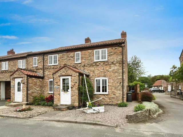 House for sale in North Yorkshire