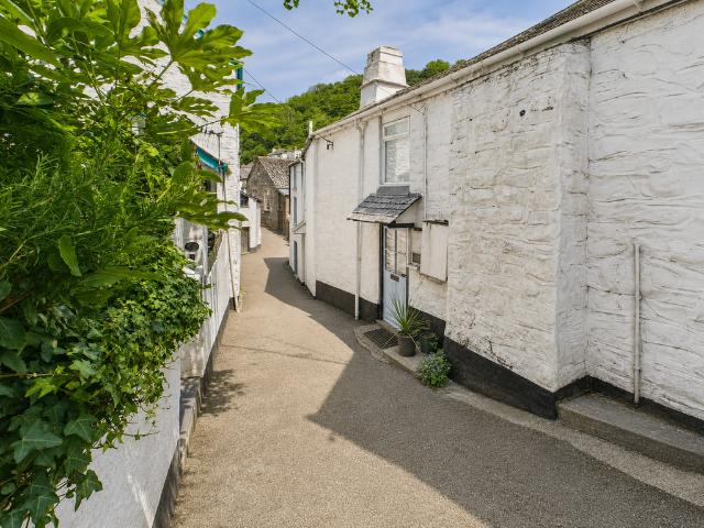 House for sale in Polperro, Cornwall