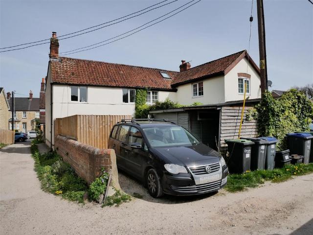 House for sale in Calne