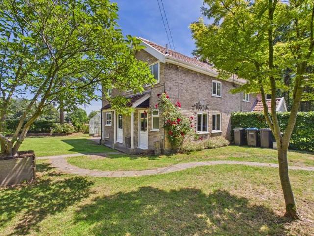 House for sale in Bedingfield, Suffolk