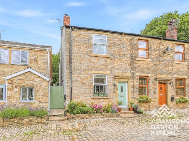 House for sale in Haugh Square, Burnedge
