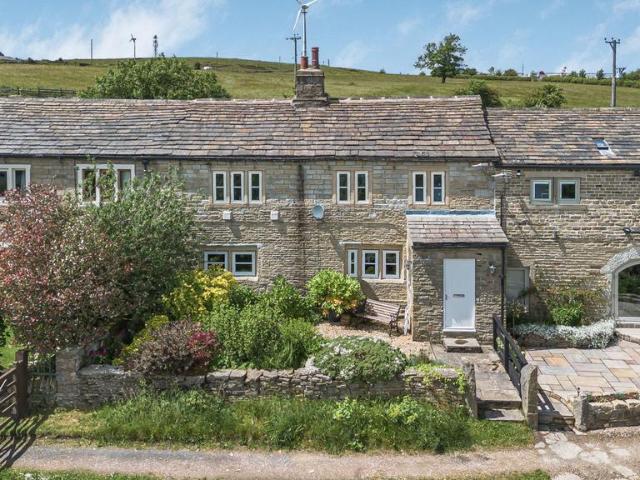 House for sale in Dean Head, West Yorkshire