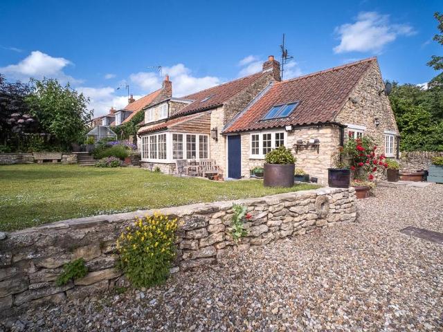 House for sale in Thornton-le-dale, North Yorkshire
