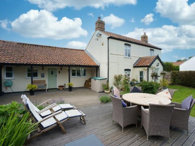 House for sale in Salhouse, Crostwick