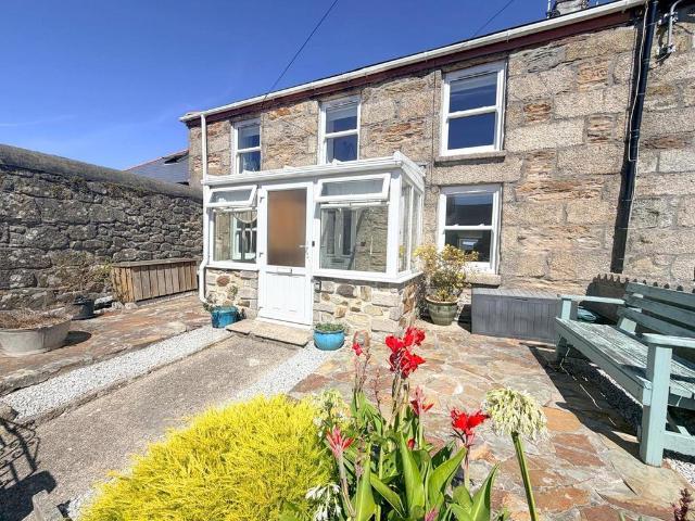 House for sale in Helston, Cornwall