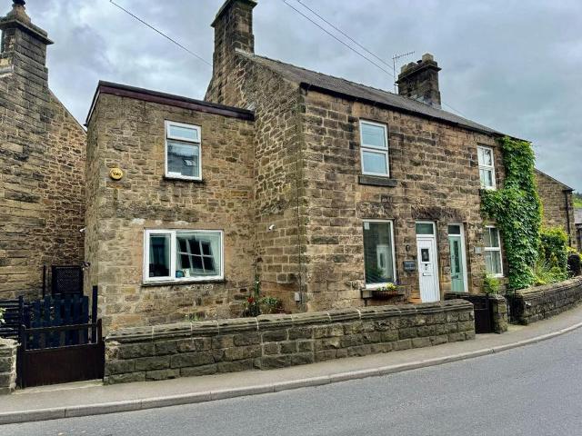 House for sale in South Darley, Froggatt