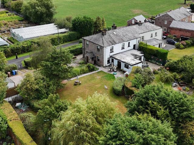 House for sale in Andertons Mill, Lancashire