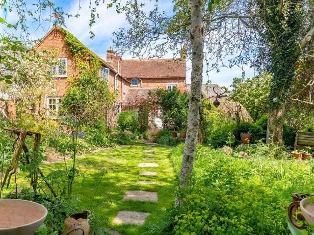 House for sale in Alderminster, Warwickshire