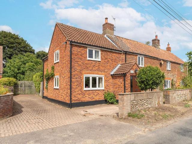 House for sale in Comers, Norfolk