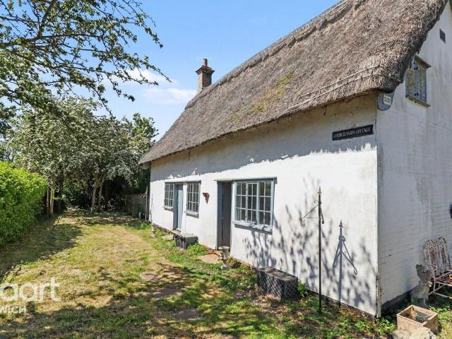 House for sale in Eastbridge, Suffolk