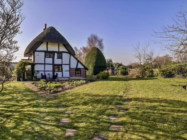 House for sale in Berrick Salome, Oxfordshire