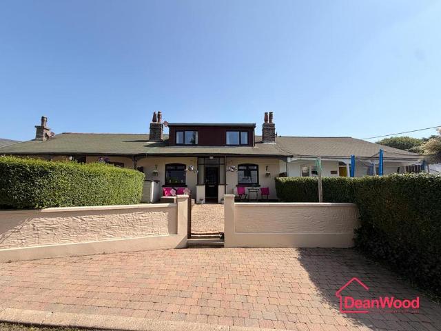 House for sale in Great Crosby, Sefton