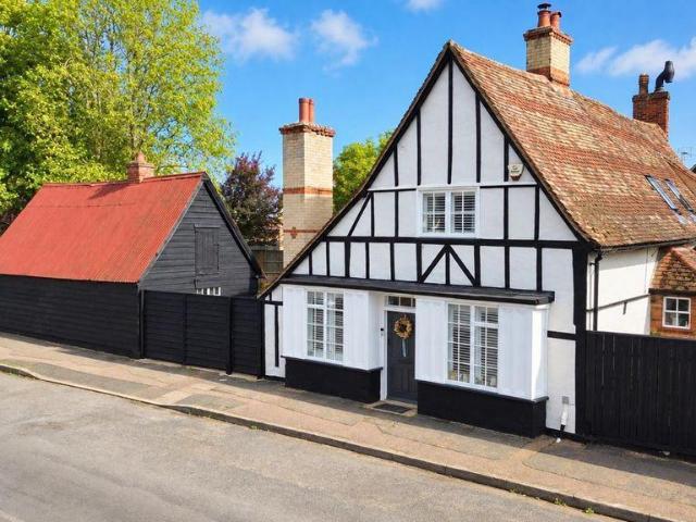 House for sale in Beeston, Sandy