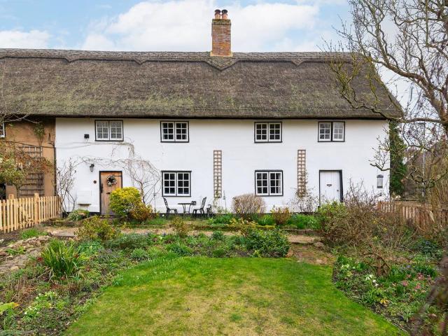 House for sale in Bedford