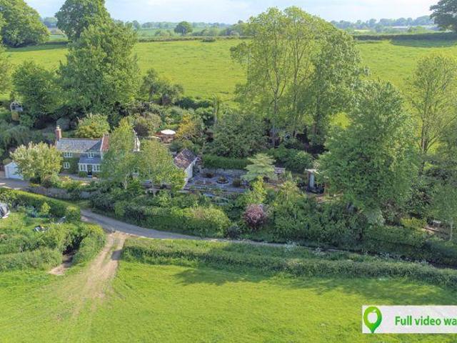 House for sale in Somerset