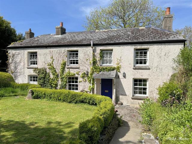 House for sale in Treluggan, Gerrans