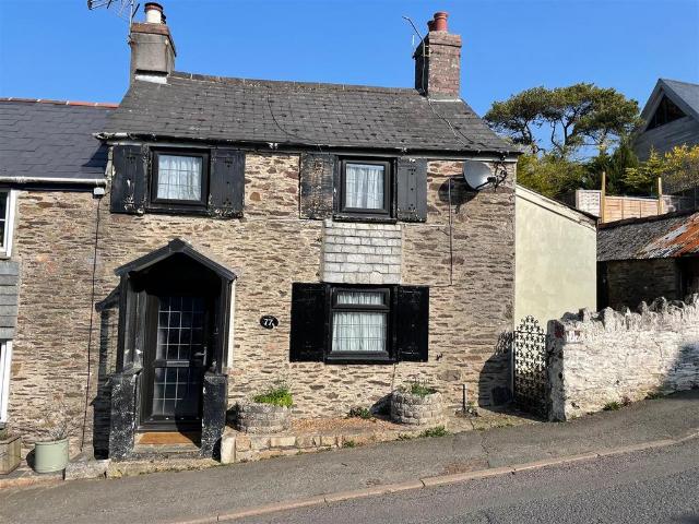 House for sale in Strode, Devon