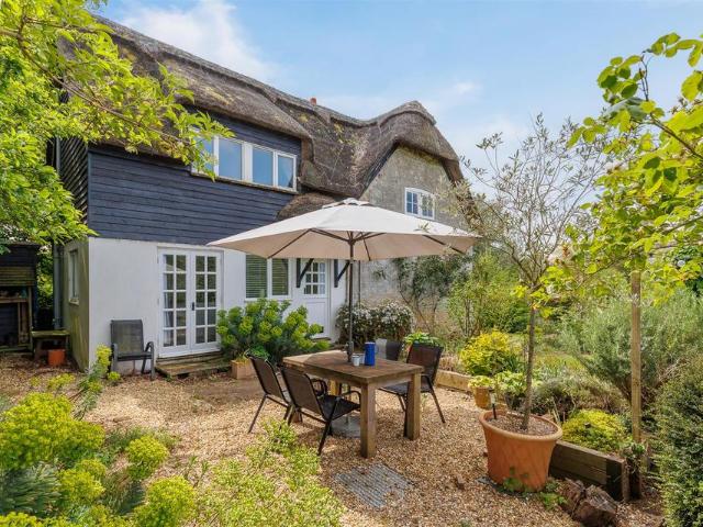 House for sale in Newbridge, Calbourne