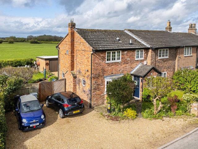 House for sale in Stapeley and District, Stapeley