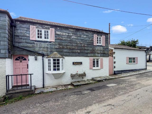 House for sale in Pityme, Cornwall