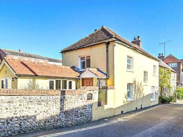 House for sale in Arundel, Clapham