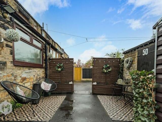 Cottage for sale in Bradshaw, Lee Bank