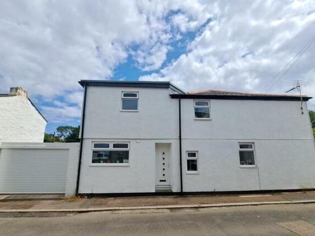 House for sale in Roseworthy, Cornwall