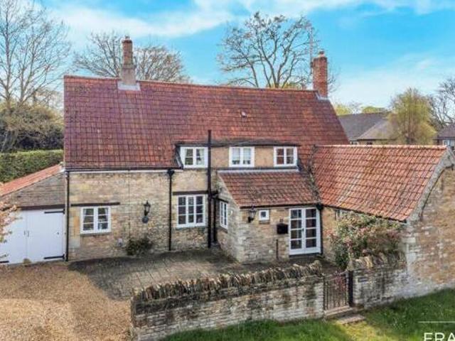 House for sale in Hampton Green, Cambridgeshire